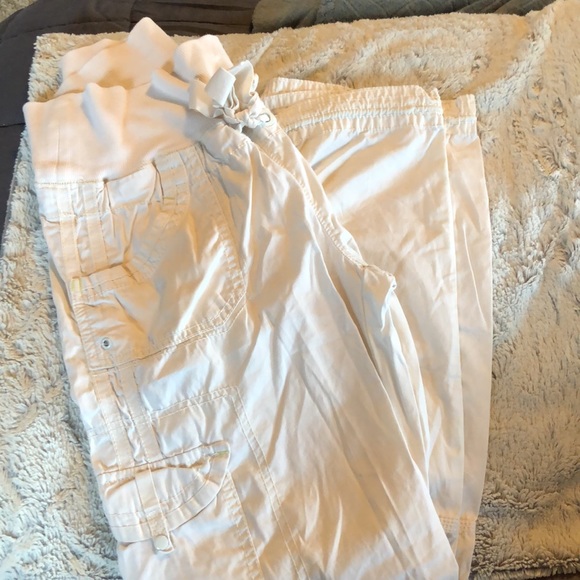 GAP - Picture 2 of 12